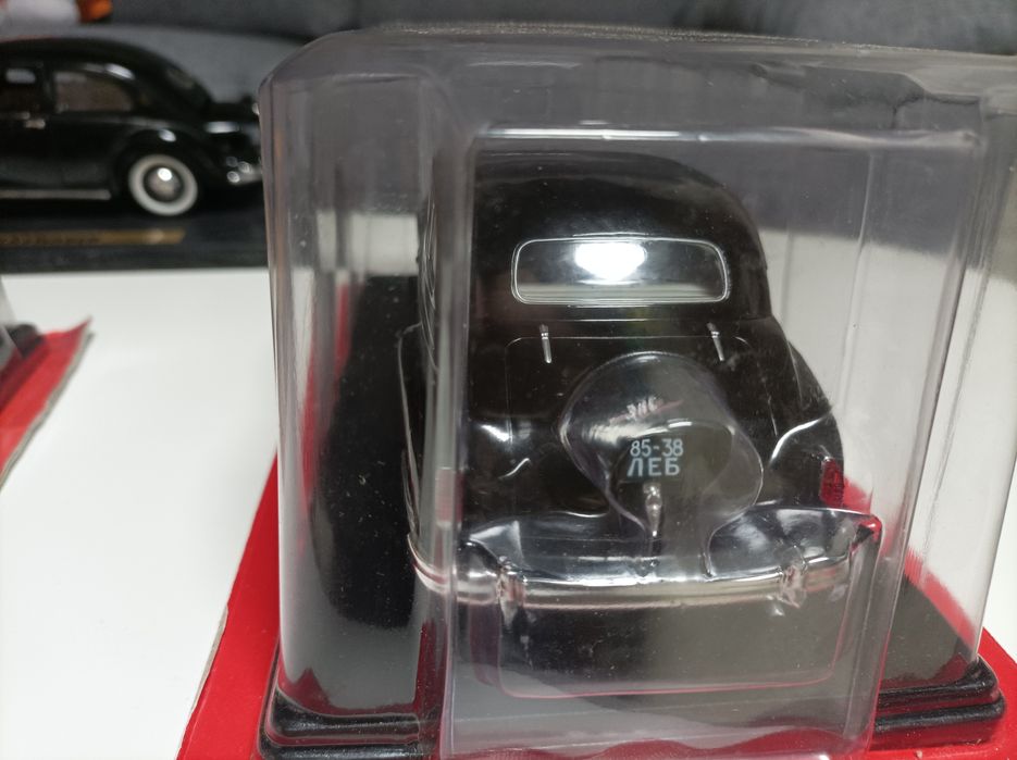 Модел метална количка ЗИС 110 и Латвия руски съветски