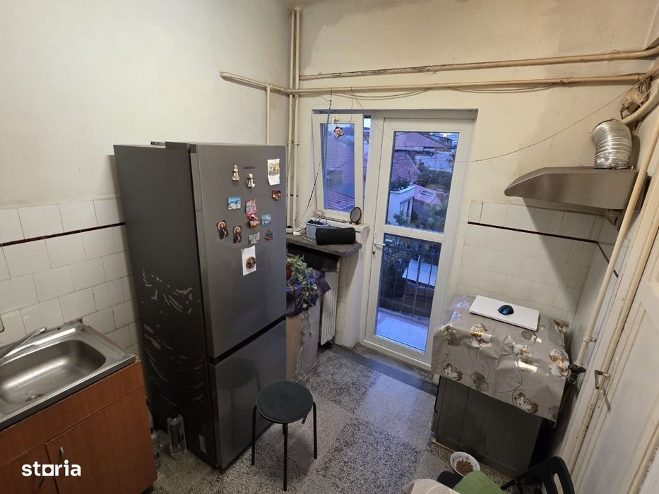 Apartament spatios 4 Camere langa Metrou Gara de Nord