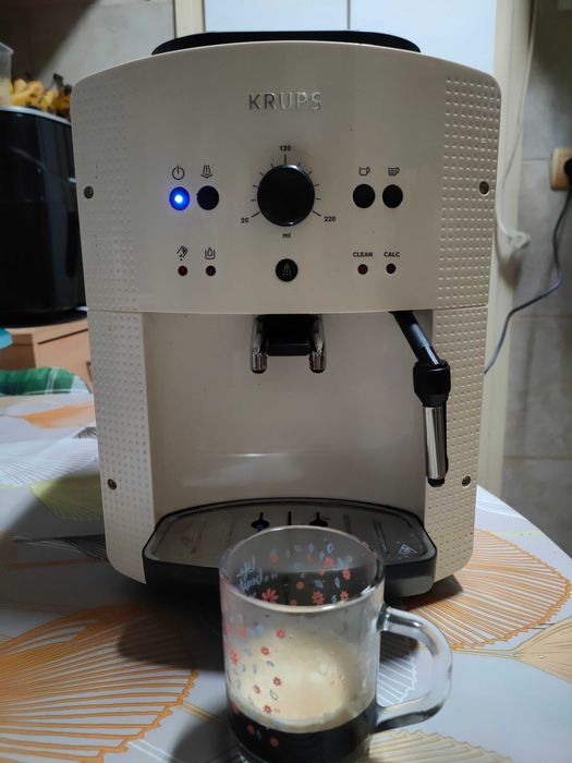 vand espresor automat KRUPS EA81