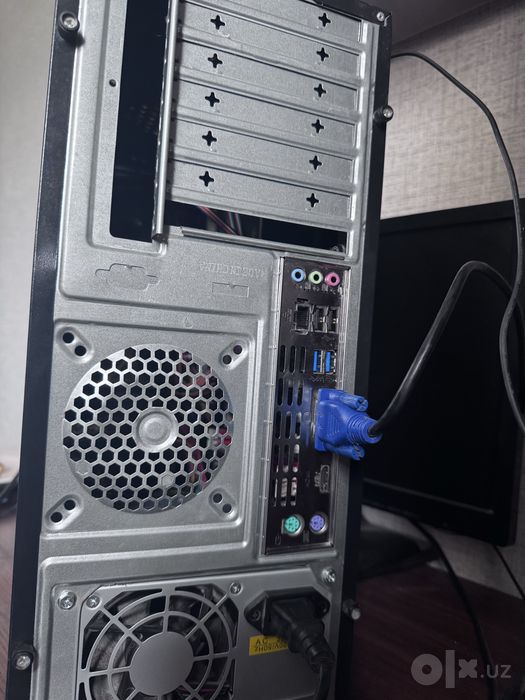 Системный блок AMD Radeon / Для работы и учебы
