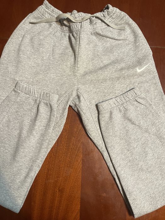Pantaloni Nike
