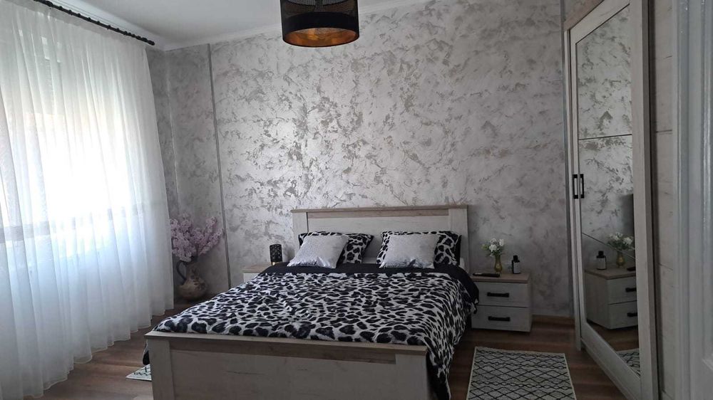 Cazare 2 camere regim hotelier ultracentral lux