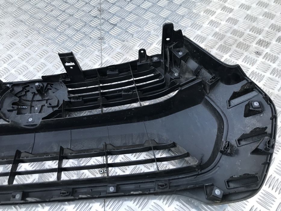 Предна решетка с емблема за Toyota Hilux ,Тойота Хайлукс 2020-