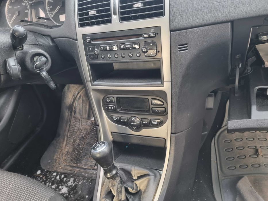 peugeot 307 din 2005 motor 1360 benzina