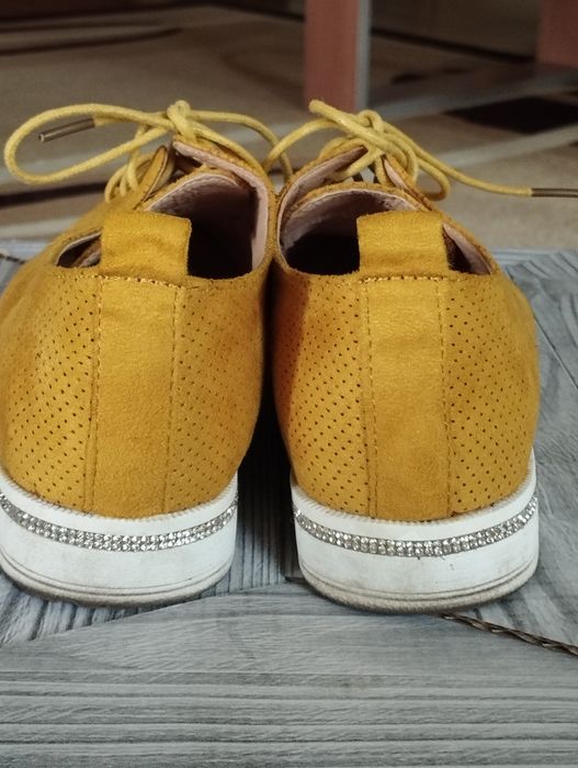 Дамски ежедневни обувки