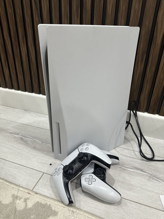 Плейстейшен 5 2джостика