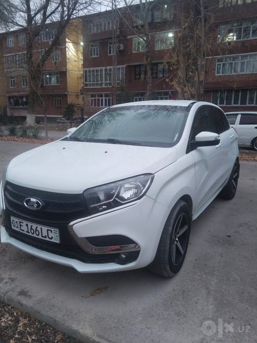 Lada Xray avtomobili