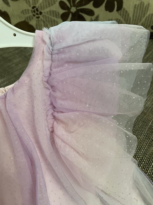 Нарядные платья для девочки 2-3 года