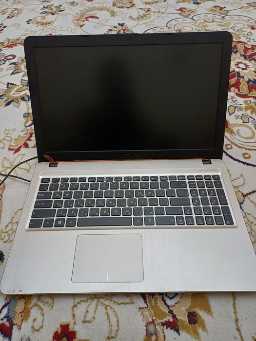 ASUS X540Y Notebook