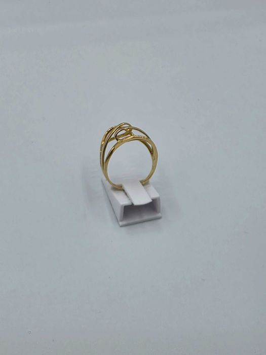 Inel de Aur 18K cu design Modern