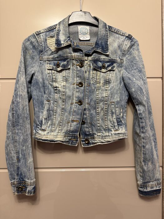 Geaca de blugi Bershka