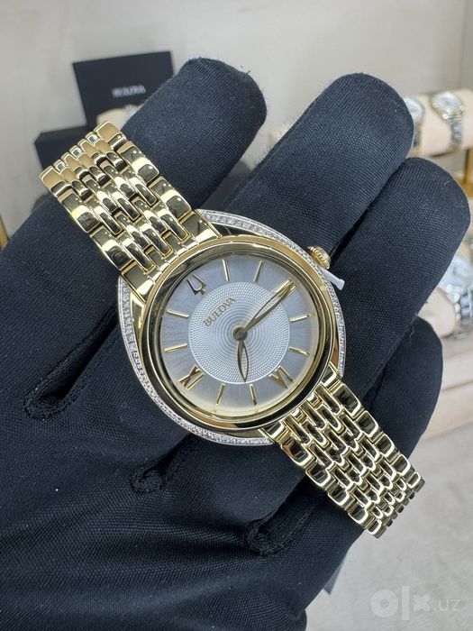 Бриллиантовые часы BULOVA
