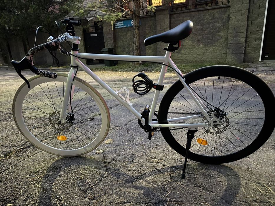 Шоссейный велосипед