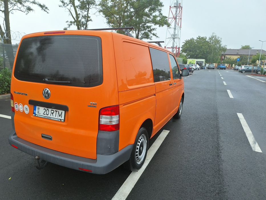 VOLKSWAGEN Transporter 2011 — imagine 3