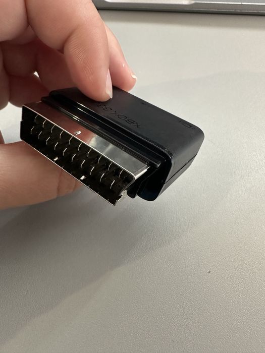 Adaptor orig. Xbox 360/Play StationRCA to SCART, 35 lei, doar in Cluj
