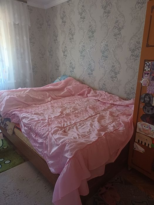 Продам двухспальную кровать