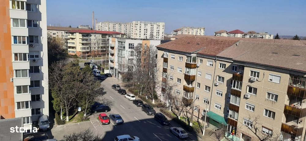 Apartament 3 camere, balcon, Decebal - Dacia