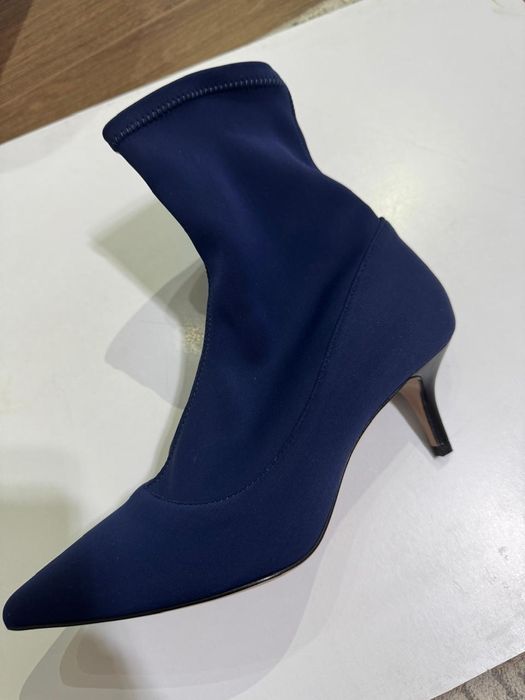 Демисезонные полусапожки