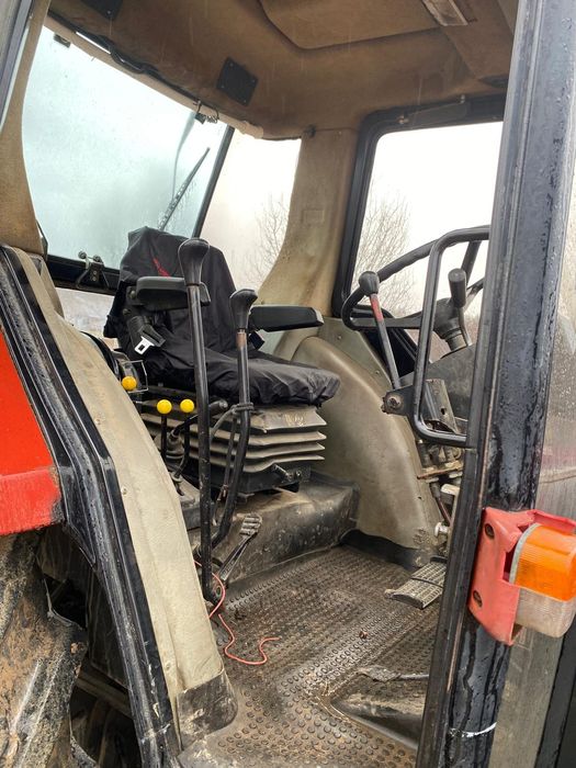 Case International 845 XL cu Încărcător Profesional