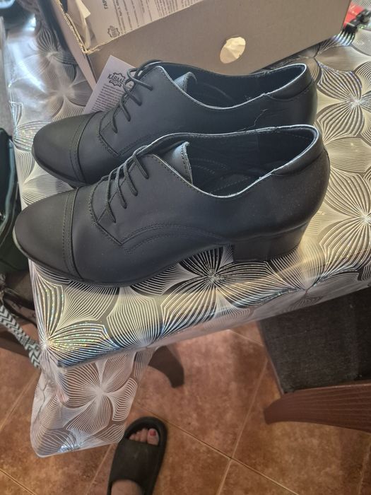 Дамски обувки естествена кожа