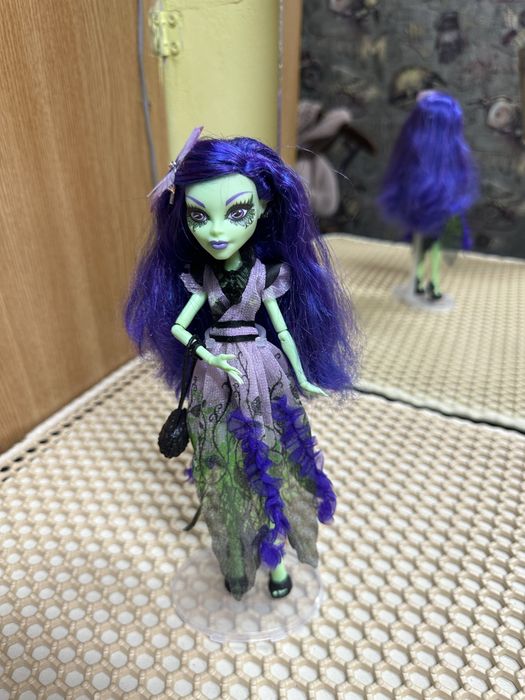 Продам куклу монстр хай!