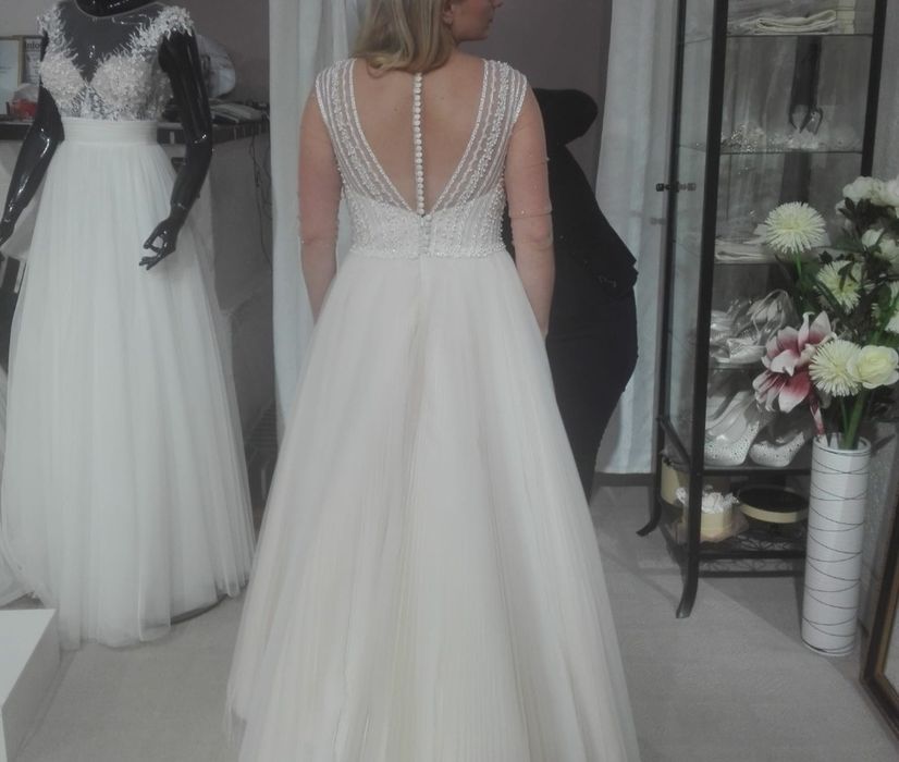 Vând Rochie mireasa Best Bride 42-44