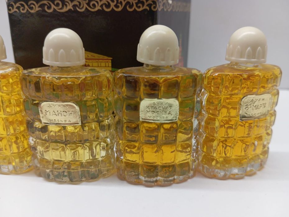 Ретро винтидж парфюм