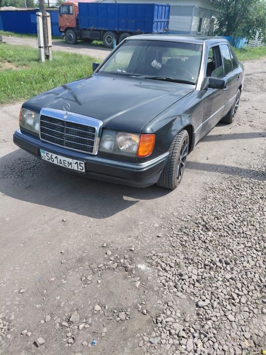 Продам мерседес Е230