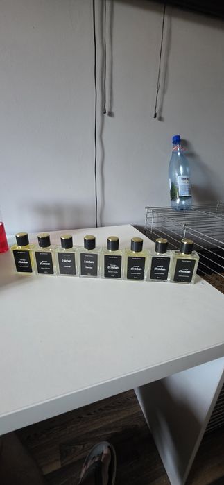 8 parfumuri Esteban