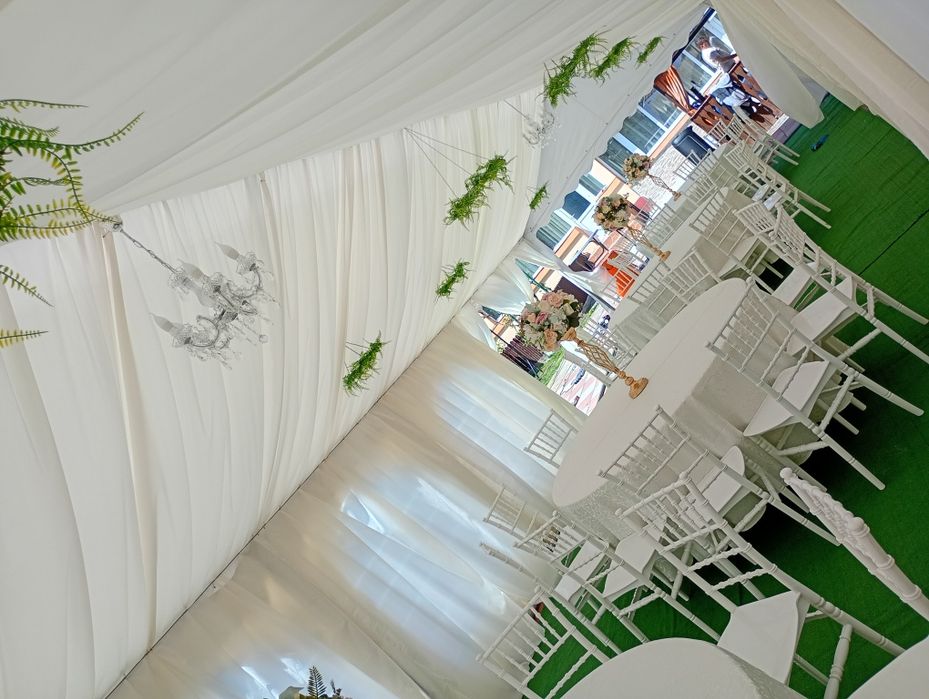 Închiriez cort 4 x 12 m