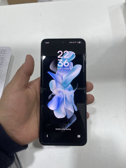 Samsung Z flip 4