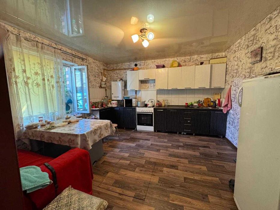 Продам 4 комнатный дом