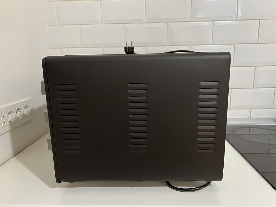 Cuptor electric heinner