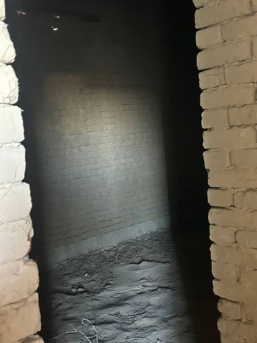 Курулиши битмаган ховли сотилади 8 суток