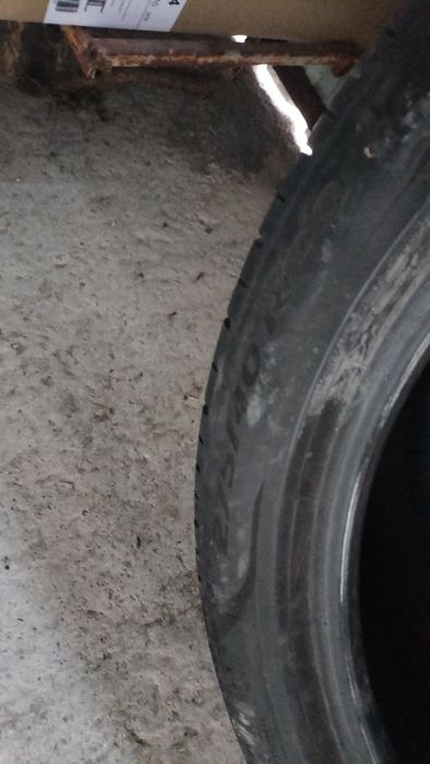 Anvelope 275 40 R20 runflat