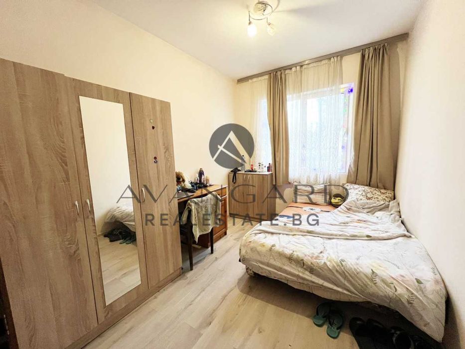 Продава се Тристаен апартамент в Пловдив, Тракия - 68 кв.м за 956 €/кв.м - Снимка #3