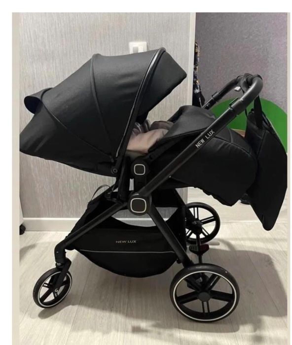 Продам детскую коляску