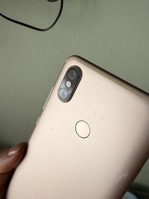 Продам телефон Xiaomi