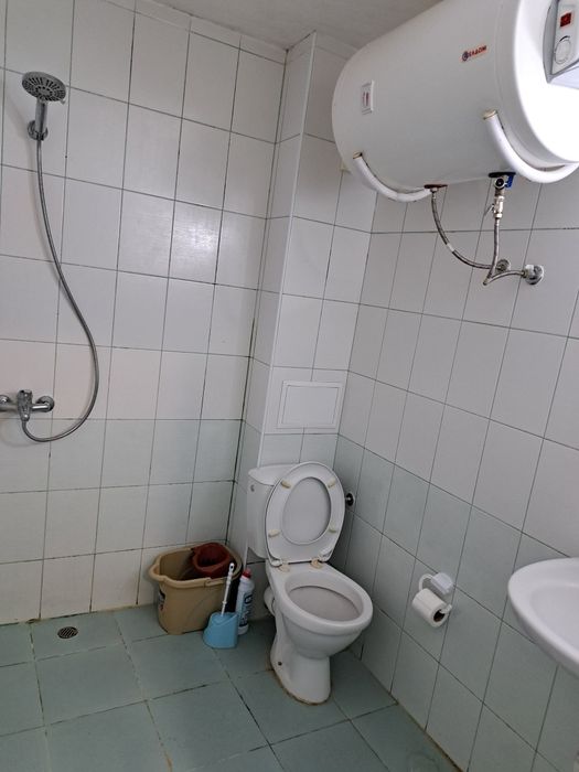 Дава се под наем Двустаен апартамент в Бургас, Меден рудник - зона Б - 68 кв.м за 382.5 € - Снимка #7