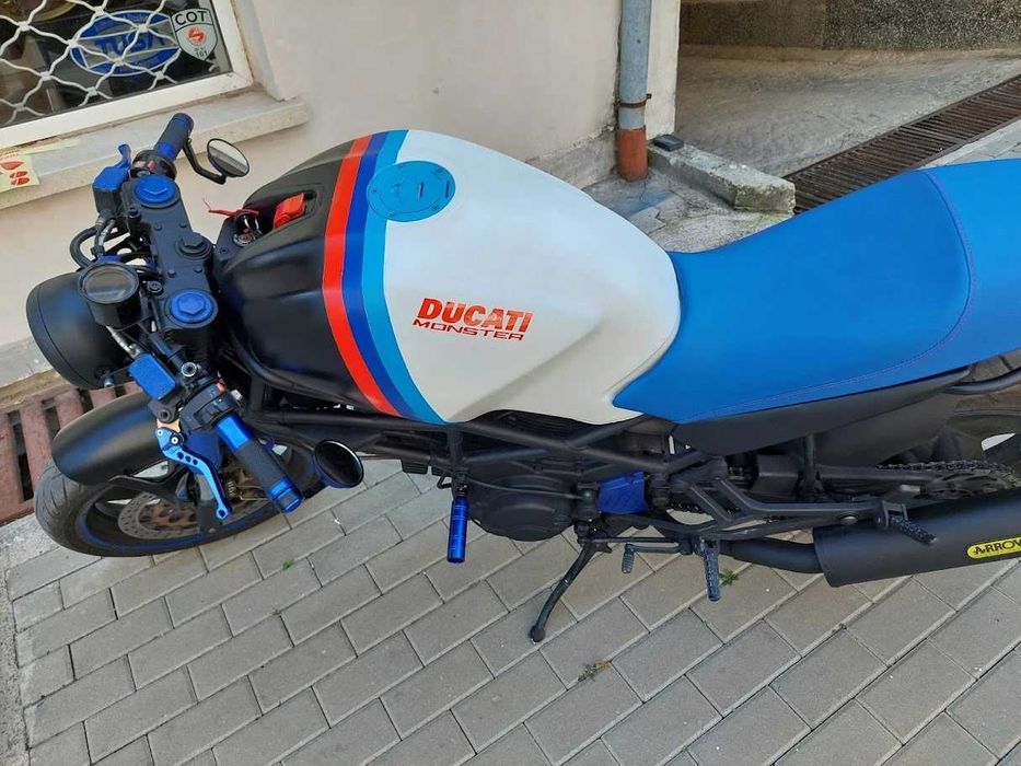 Ducati Monster 600 (cafe racer) 1999