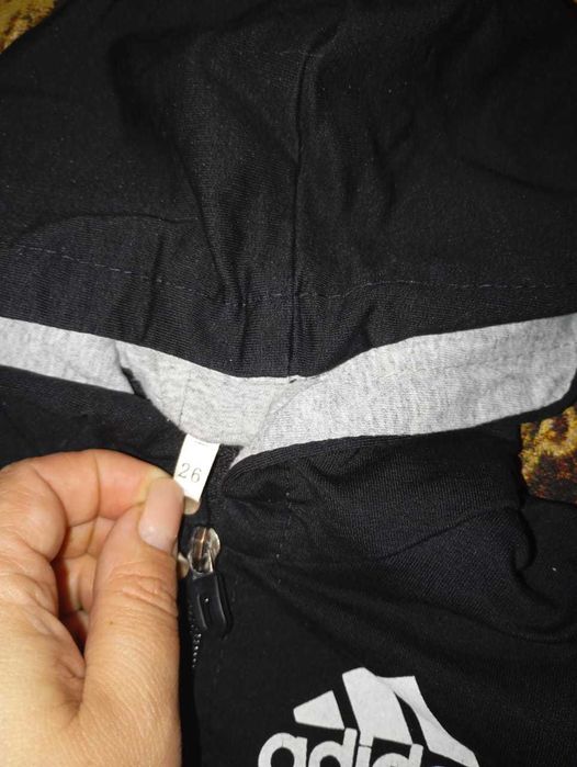 Костюмы детские 2 шт