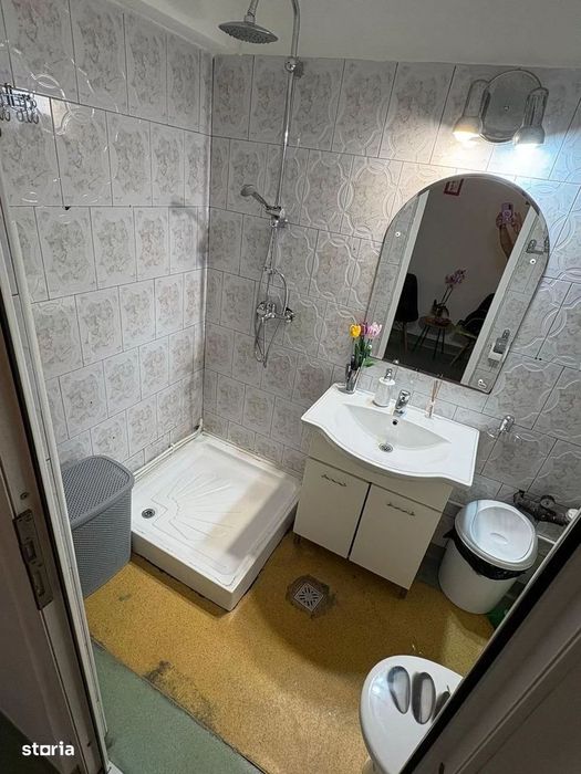Apartament 2 camere Parcul Central ideal pentru cabinet sau birou — fotografia 3