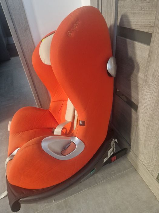 Scaun auto Cybex Sirona cu isofix