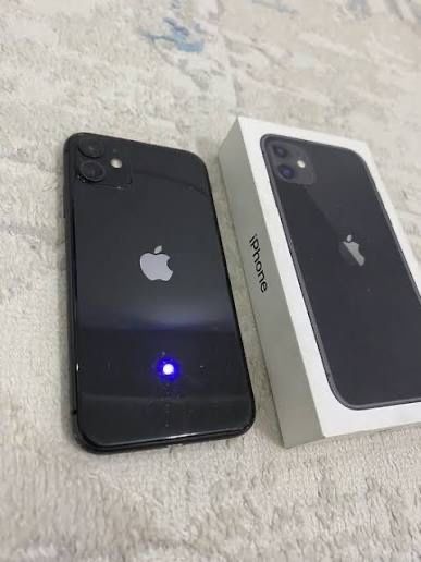 Iphone 11 , 128 gb.