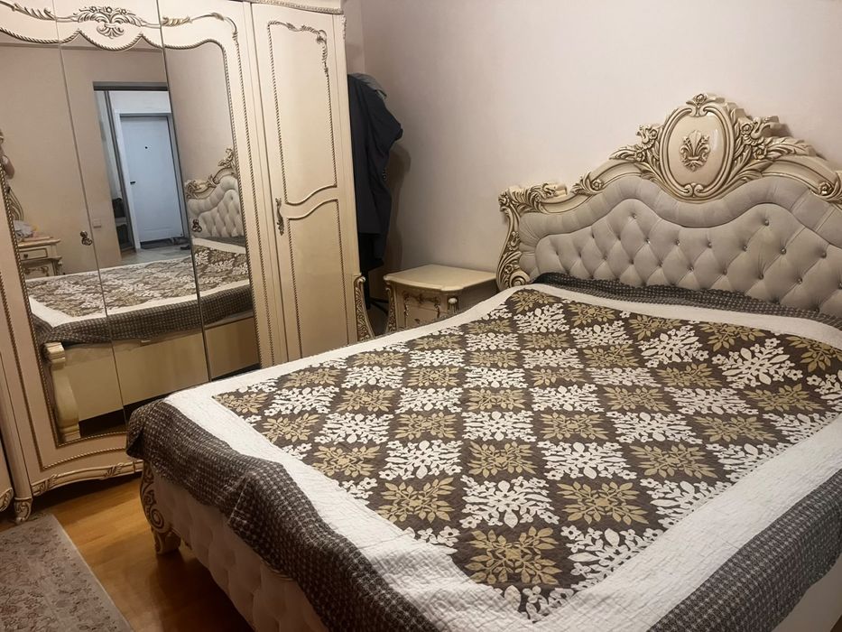 Спальный гарнитур комлект