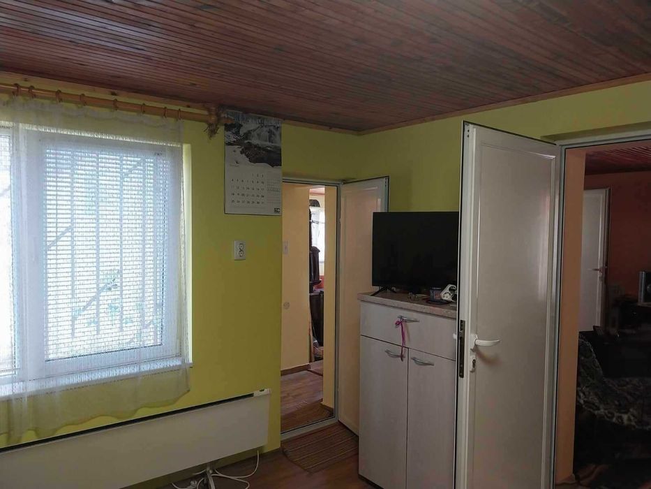 Продавам къща в с.Сърпово