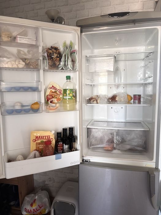 Продам холодильник