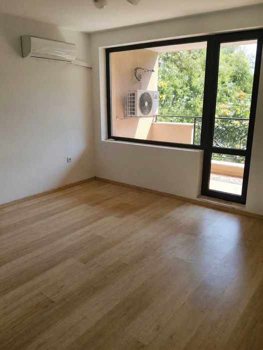 Дава се под наем Двустаен апартамент в Пловдив, Център - 55 кв.м за 350 € - Снимка #1