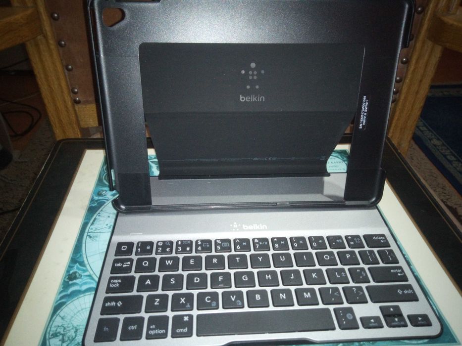 de  vanzare  piese  pentru  calculatoare  !!!