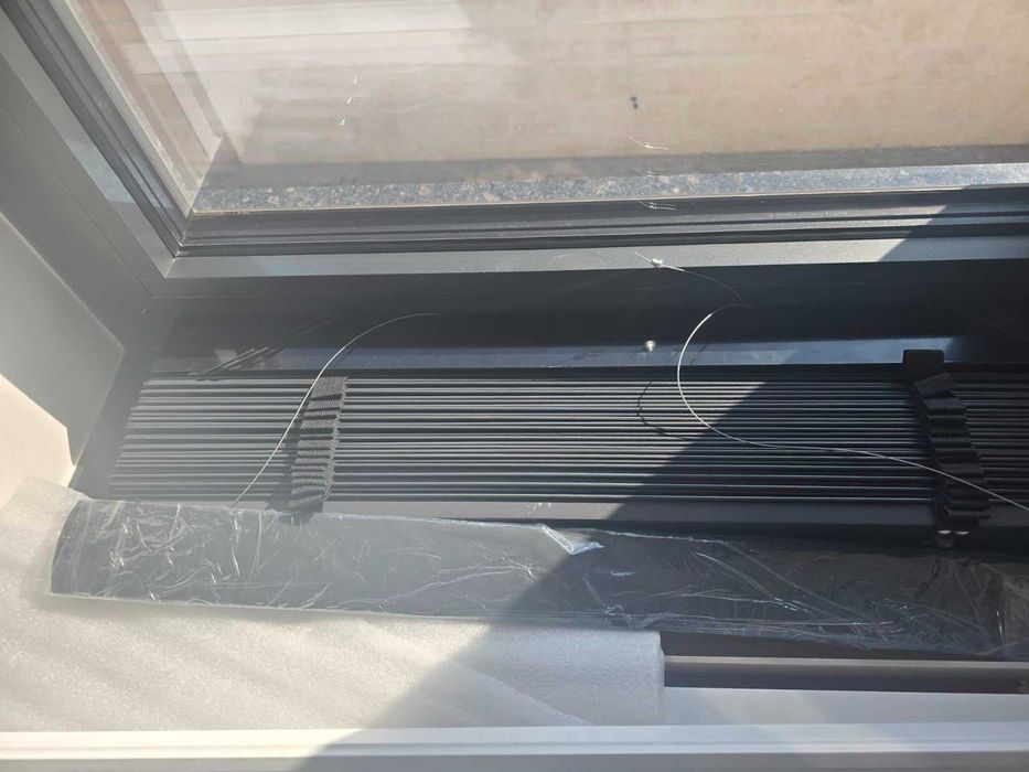 НОВИ Дървени щори с ширит, черни, 50мм